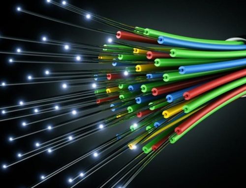 Quais são os tipos de cabo de fibra que existem atualmente e quais suas especificações?